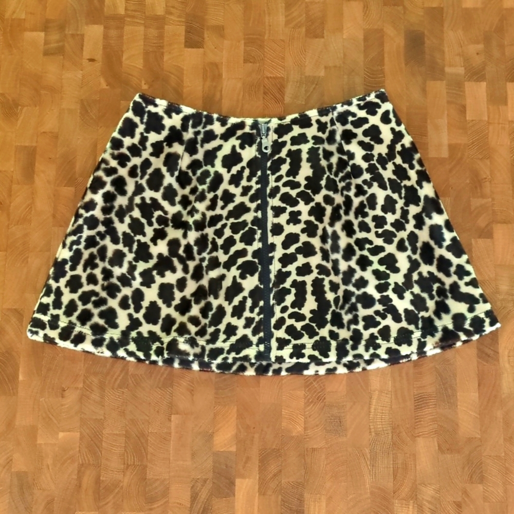 Animal print miniskirt